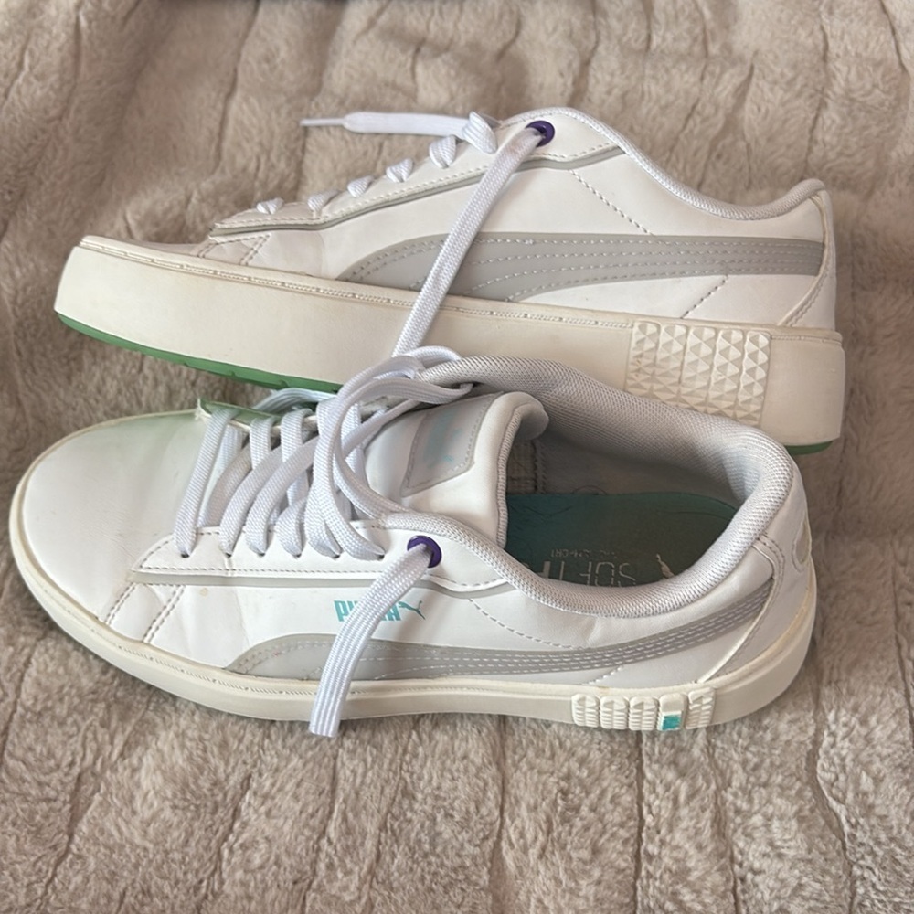 Puma Sneakers - Picture 2 of 7